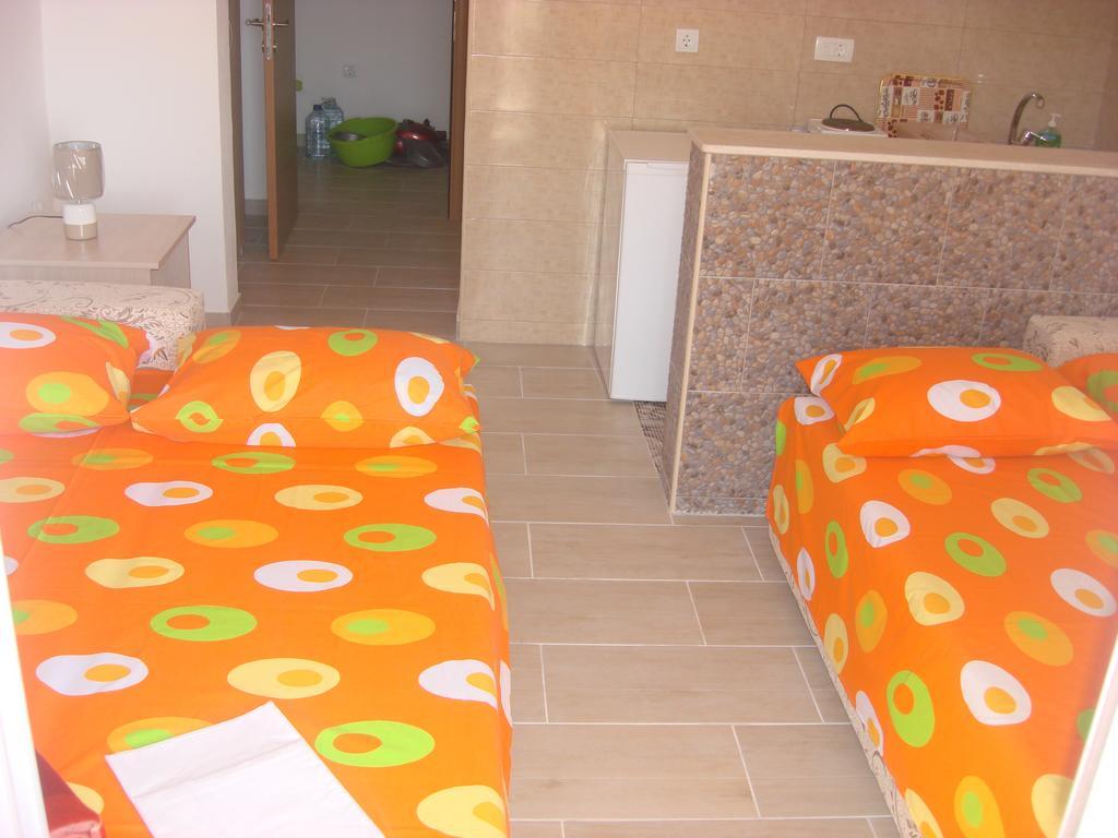 Apartment Sorelle Utjeha-Bušat Chambre photo