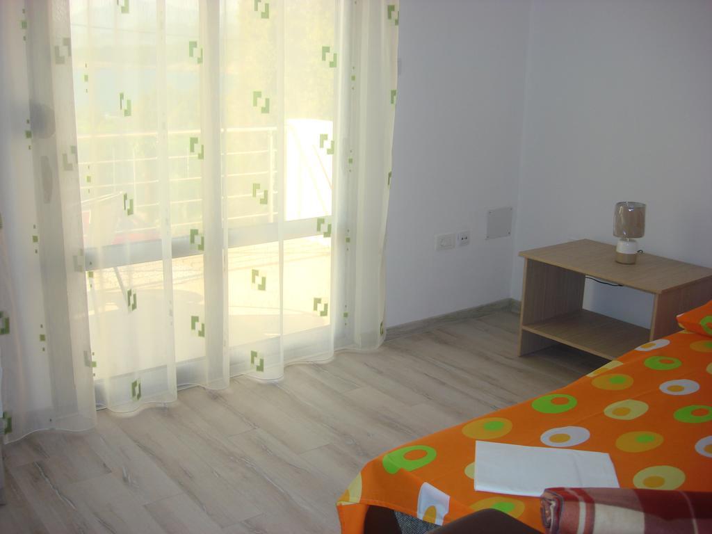 Apartment Sorelle Utjeha-Bušat Chambre photo