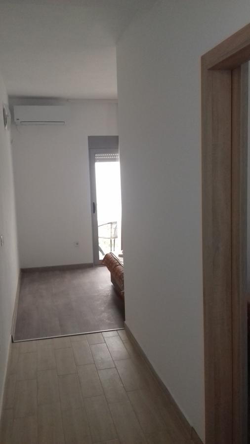 Apartment Sorelle Utjeha-Bušat Extérieur photo
